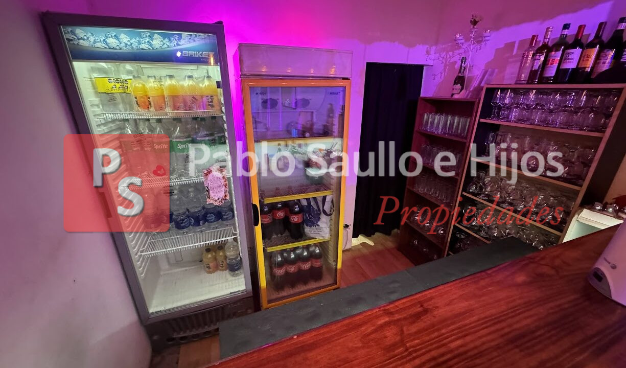 rivadavia 8328 salon 10